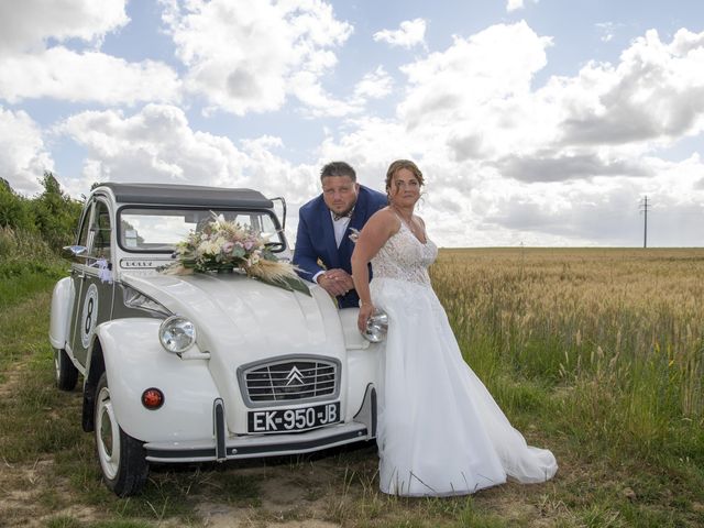 Le mariage de Mickael et Aurélie à Creully, Calvados 23