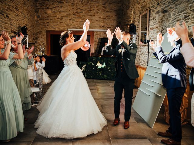 Le mariage de Marc et Manon à Carhaix-Plouguer, Finistère 37