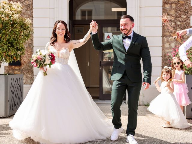 Le mariage de Adrien et Camille à Mennecy, Essonne 41
