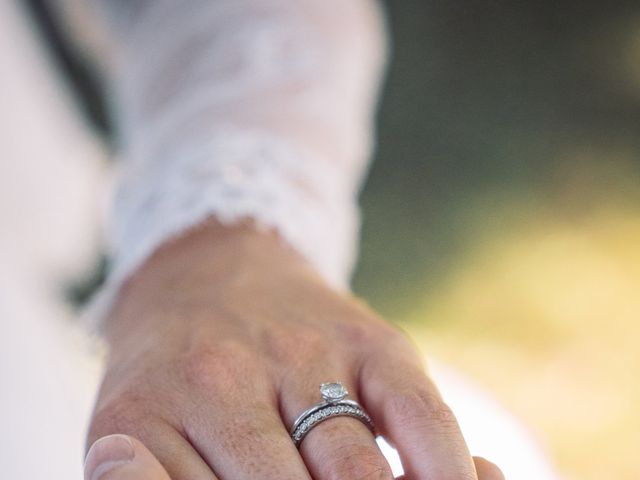Le mariage de Florian et Chloé à Guîtres, Gironde 30