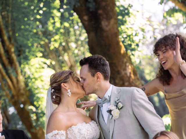 Le mariage de Florian et Chloé à Guîtres, Gironde 31