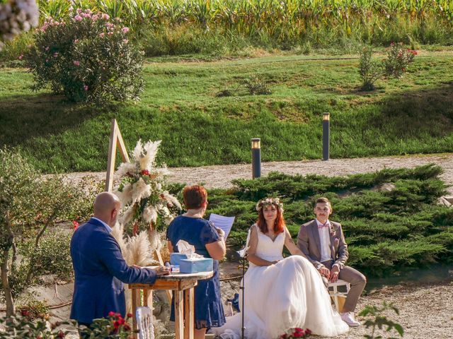 Le mariage de Damien et Zélia à Belpech, Aude 12