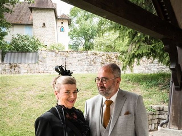 Le mariage de Pedro et Anne-Sophie à Lons-le-Saunier, Jura 3