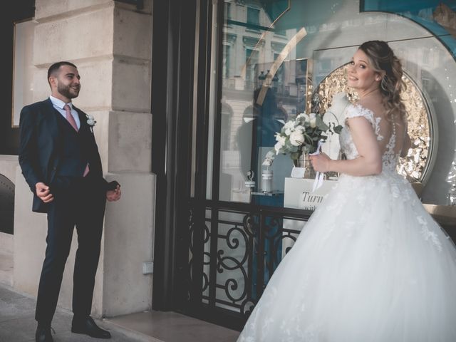 Le mariage de Mickael et Camille à Paris, Paris 32