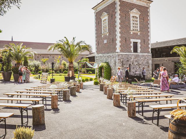 Le mariage de Christopher et Céline à Cantin, Nord 25