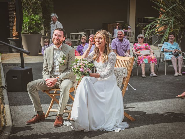 Le mariage de Christopher et Céline à Cantin, Nord 36