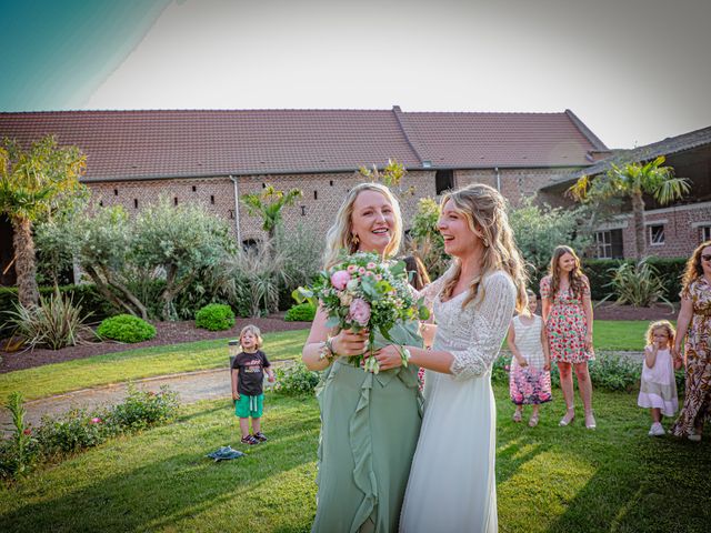 Le mariage de Christopher et Céline à Cantin, Nord 71