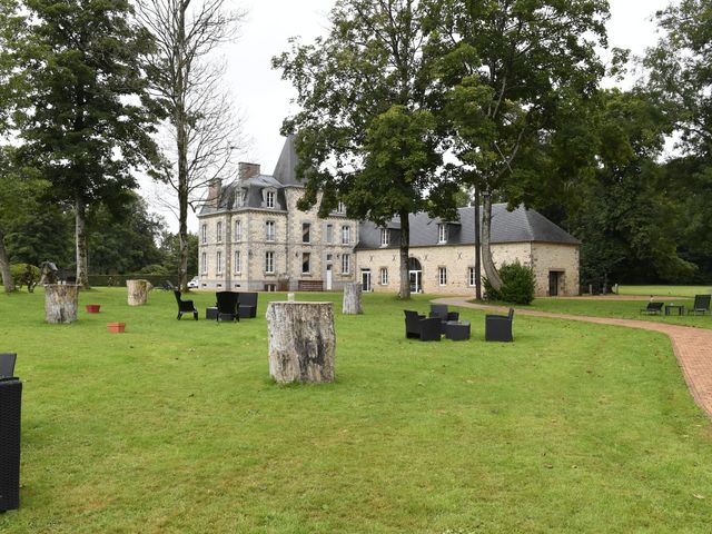 Le mariage de Emmanuel  et Nadine  à La Lucerne-d&apos;Outremer, Manche 1