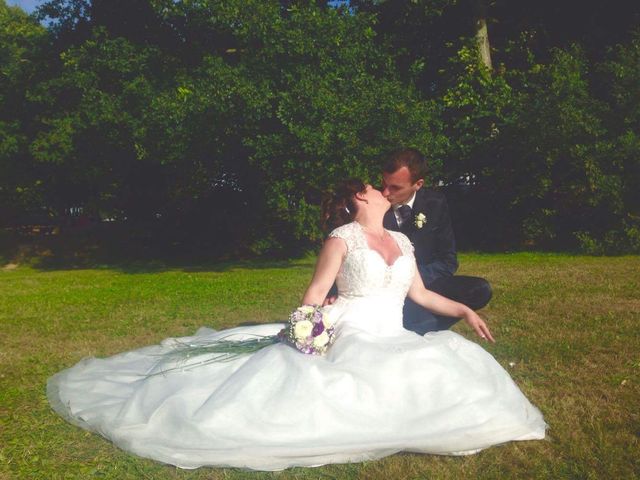 Le mariage de Yohan  et Sandra à Saint-Georges-de-Bohon, Manche 51