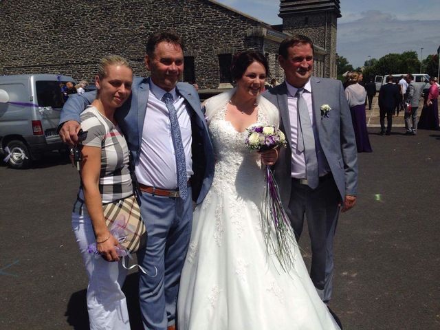 Le mariage de Yohan  et Sandra à Saint-Georges-de-Bohon, Manche 52