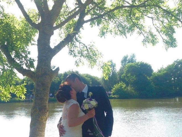 Le mariage de Yohan  et Sandra à Saint-Georges-de-Bohon, Manche 54