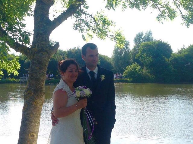 Le mariage de Yohan  et Sandra à Saint-Georges-de-Bohon, Manche 55