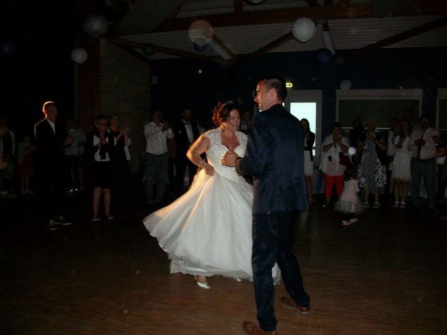 Le mariage de Yohan  et Sandra à Saint-Georges-de-Bohon, Manche 107