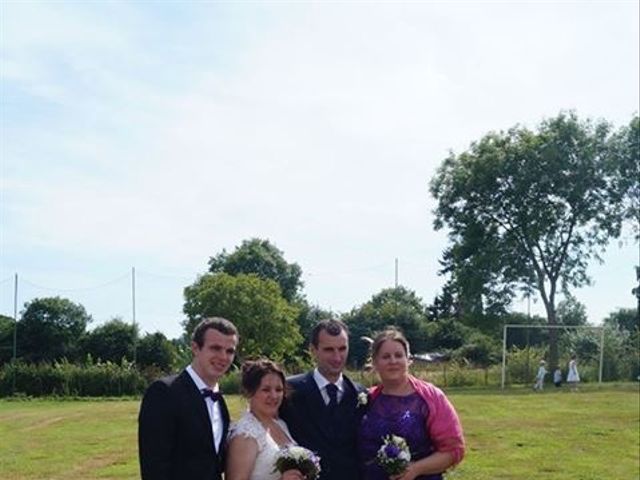 Le mariage de Yohan  et Sandra à Saint-Georges-de-Bohon, Manche 135