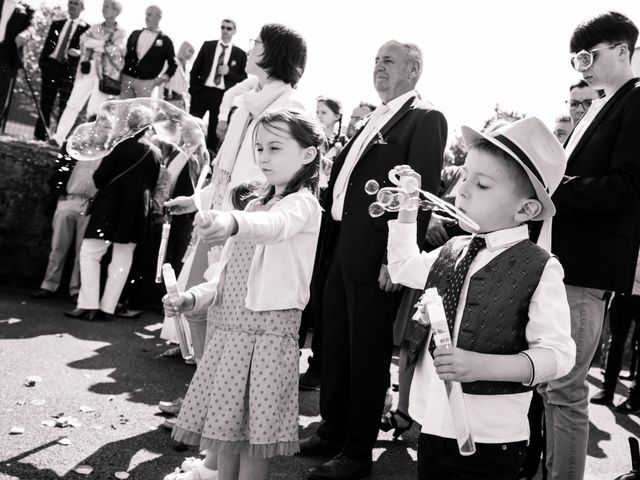 Le mariage de Laurent et Véronique à Guissény, Finistère 14