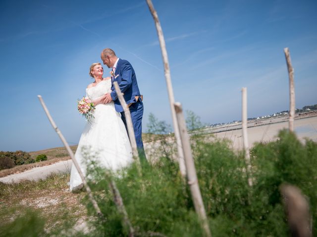 Le mariage de Laurent et Véronique à Guissény, Finistère 32