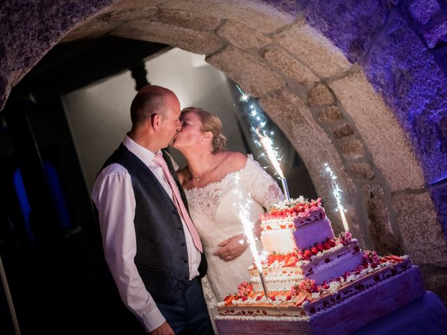 Le mariage de Laurent et Véronique à Guissény, Finistère 49