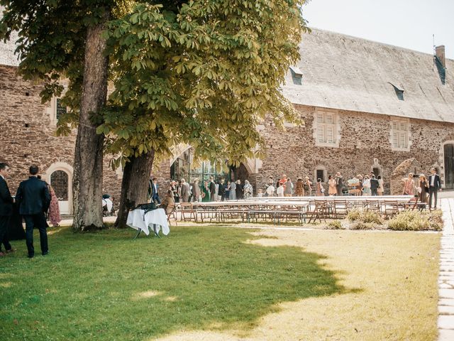 Le mariage de Etienne et Marie-Henriette à Le Plessis-Macé, Maine et Loire 27