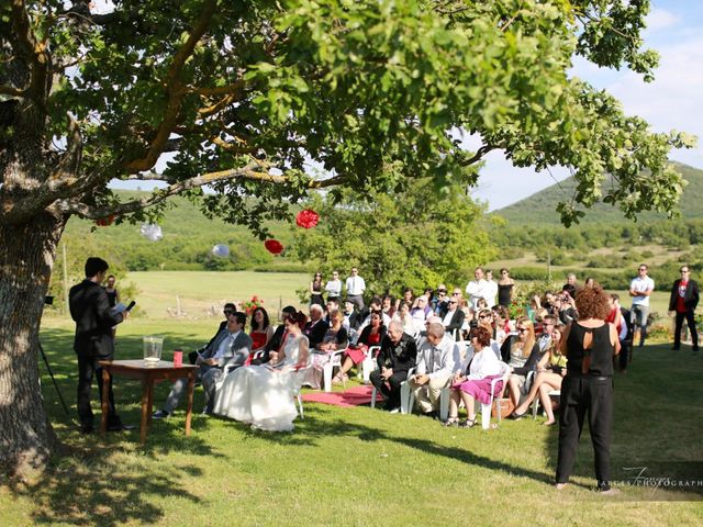 Le mariage de Gaétan et Chloé à Saint-Maximin-la-Sainte-Baume, Var 18