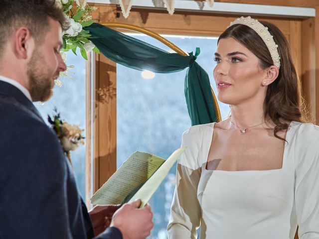 Le mariage de Dominic et Chloe à Bourg-Saint-Maurice, Savoie 31
