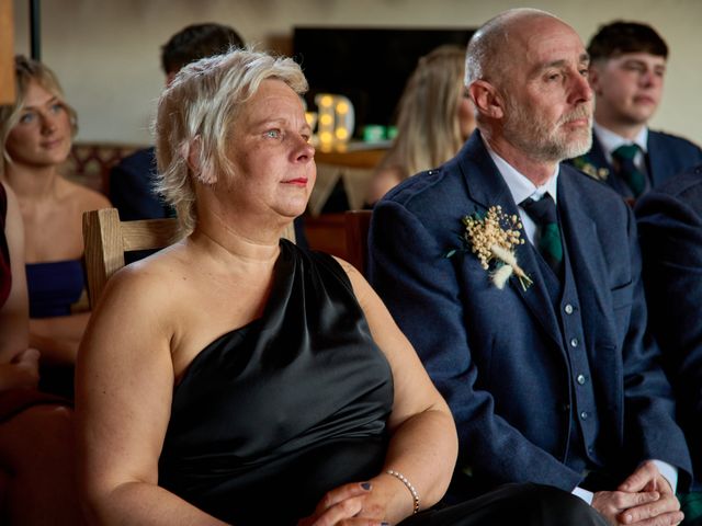 Le mariage de Dominic et Chloe à Bourg-Saint-Maurice, Savoie 32