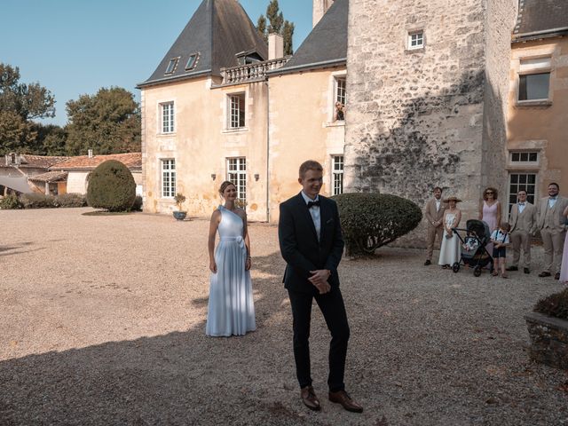 Le mariage de Quentin et Camille à Saint-Savinien, Charente Maritime 17