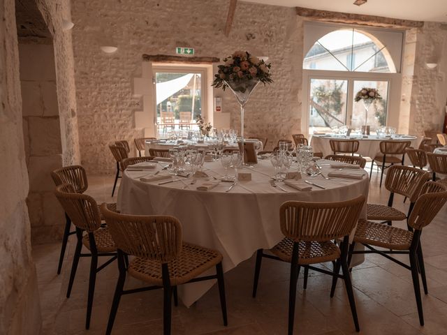 Le mariage de Quentin et Camille à Saint-Savinien, Charente Maritime 38