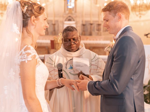 Le mariage de Quentin et Camille à Saint-Savinien, Charente Maritime 81