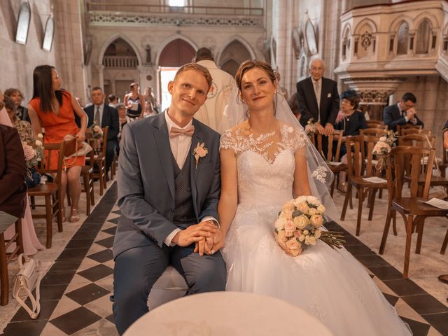 Le mariage de Quentin et Camille à Saint-Savinien, Charente Maritime 85