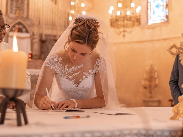 Le mariage de Quentin et Camille à Saint-Savinien, Charente Maritime 87