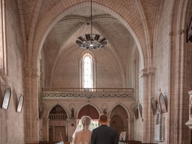 Le mariage de Quentin et Camille à Saint-Savinien, Charente Maritime 91