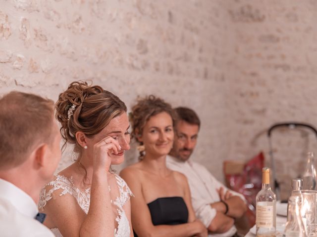 Le mariage de Quentin et Camille à Saint-Savinien, Charente Maritime 116