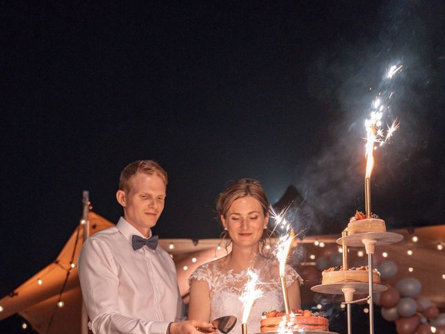 Le mariage de Quentin et Camille à Saint-Savinien, Charente Maritime 134