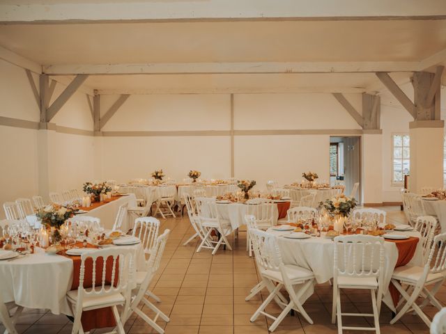 Le mariage de Romain et Charlotte  à Le Haillan, Gironde 30