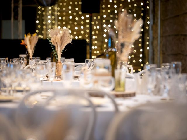 Le mariage de Adrien et Anne à Sainte-Bazeille, Lot-et-Garonne 29