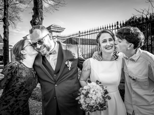 Le mariage de Adrien et Anne à Sainte-Bazeille, Lot-et-Garonne 33