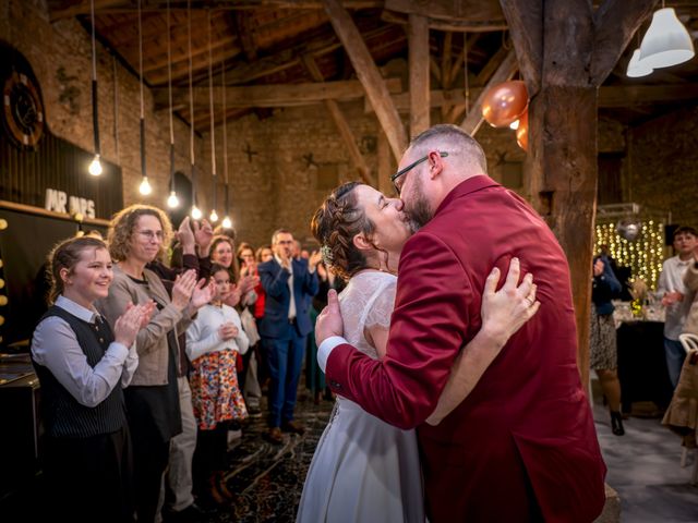 Le mariage de Adrien et Anne à Sainte-Bazeille, Lot-et-Garonne 55