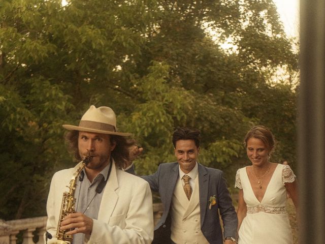 Le mariage de Alex et Mathilde à Saint-Yrieix-sur-Charente, Charente 81