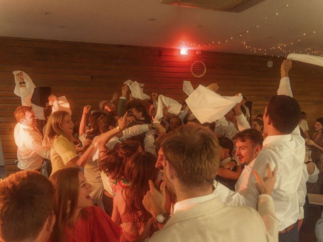 Le mariage de Alex et Mathilde à Saint-Yrieix-sur-Charente, Charente 83