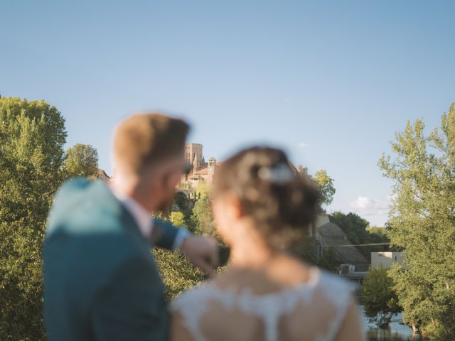 Le mariage de Alexandre et Sarah à Lavaur, Tarn 1