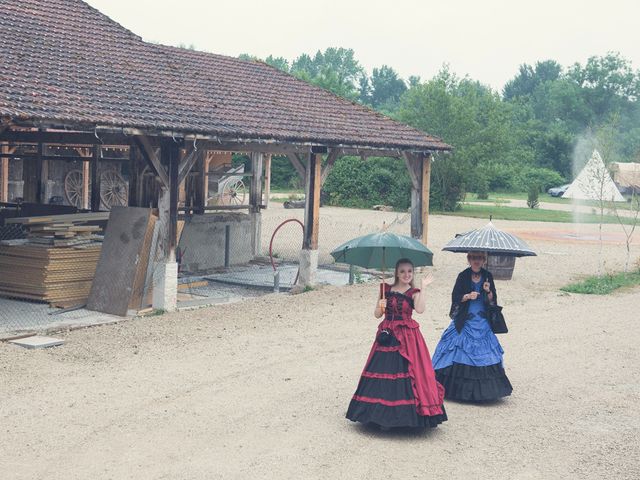 Le mariage de Romain et Elsa à Troyes, Aube 21