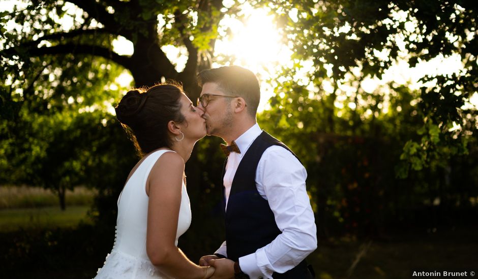 Le mariage de Étienne et Manon à Usson-du-Poitou, Vienne
