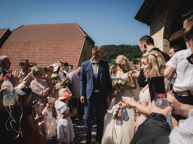 Le mariage de Florent et Laetitia à Dambelin, Doubs 31