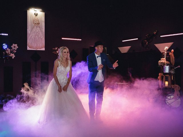 Le mariage de Florent et Laetitia à Dambelin, Doubs 70