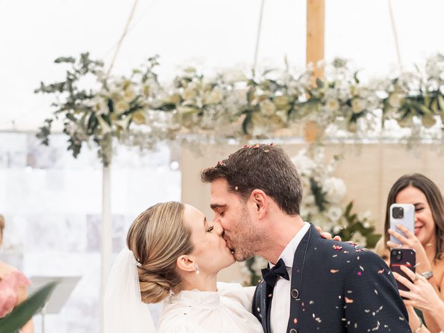 Le mariage de Benjamin et Montserrat à Aimargues, Gard 1