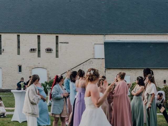 Le mariage de Christopher et Shawnee à Saint-Vigor-le-Grand, Calvados 4