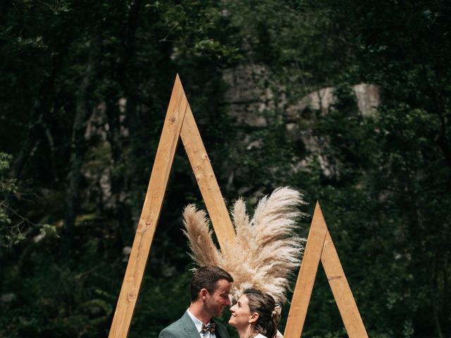 Le mariage de Bastien et Cécile à Lanas, Ardèche 4