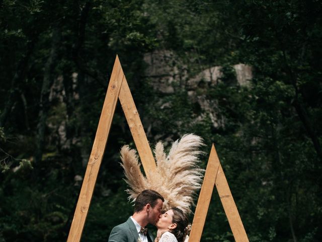 Le mariage de Bastien et Cécile à Lanas, Ardèche 5