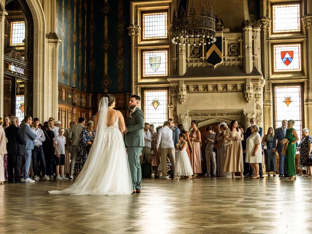 Le mariage de Dylan et Emeline à Calais, Pas-de-Calais 12