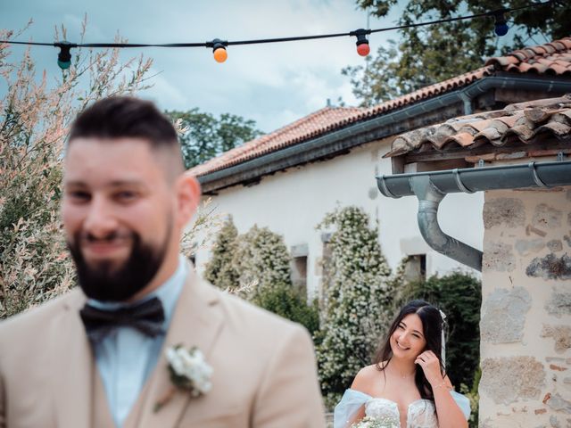 Le mariage de Théo et Angélina à Aillas, Gironde 10